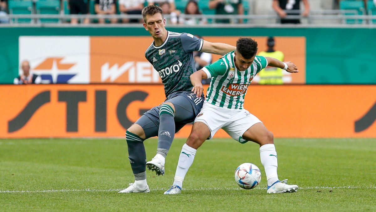 Michał Nalepa i Bernhard Zimmermann w meczu Rapid Wiedeń – Lechia Gdańsk (fot. 400mm.pl/Grzegorz Radtke) Michał Nalepa i Bernhard Zimmermann w meczu Rapid Wiedeń – Lechia Gdańsk (fot. 400mm.pl/Grzegorz Radtke)
