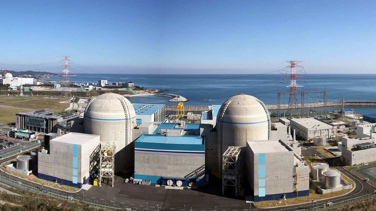 Reaktor Shin-Kori 4 o mocy 1,4 mln kilowatów rozpoczął pracę w 2019 roku (fot. Wiki 2.0/IAEA Imagebank) Reaktor Shin-Kori 4 o mocy 1,4 mln kilowatów rozpoczął pracę w 2019 roku (fot. Wiki 2.0/IAEA Imagebank)