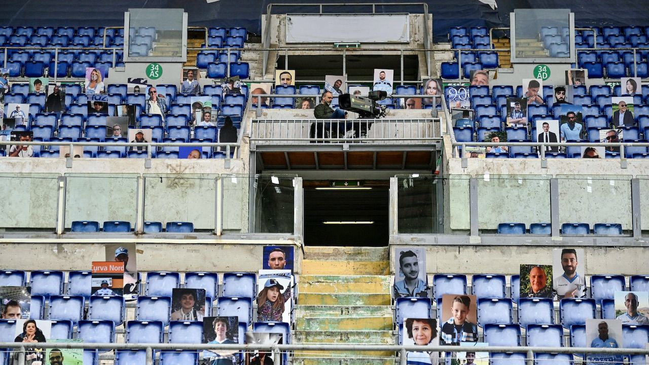Na Stadion Olimpijski w Rzymie wejdzie ok 18 tysięcy kibiców (fot. PAP/EPA/RICCARDO ANTIMIANI) Na Stadion Olimpijski w Rzymie wejdzie ok 18 tysięcy kibiców (fot. PAP/EPA/RICCARDO ANTIMIANI)