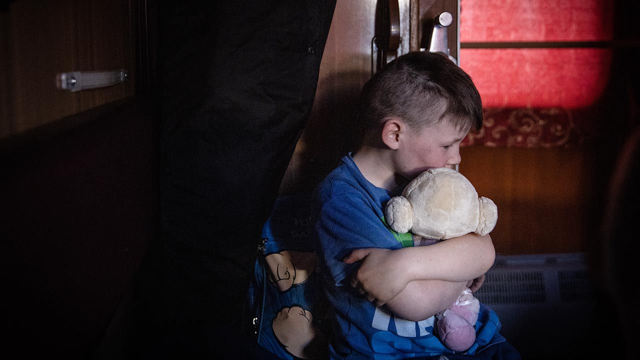 Nie udaje się odzyskać dzieci (fot. Chris McGrath/Getty Images)