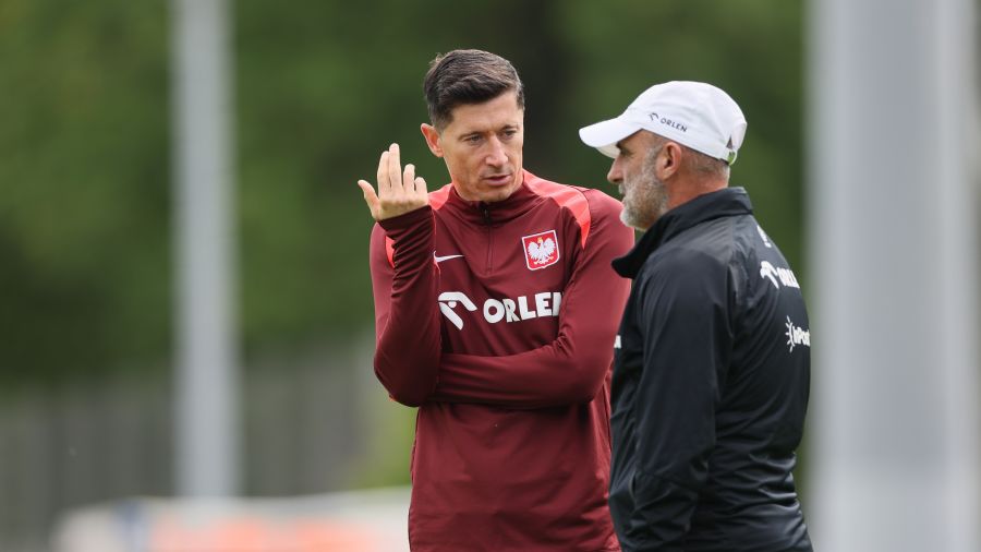 Robert Lewandowski rezygnuje z gry w reprezentacji Polski (fot. PAP/EPA)