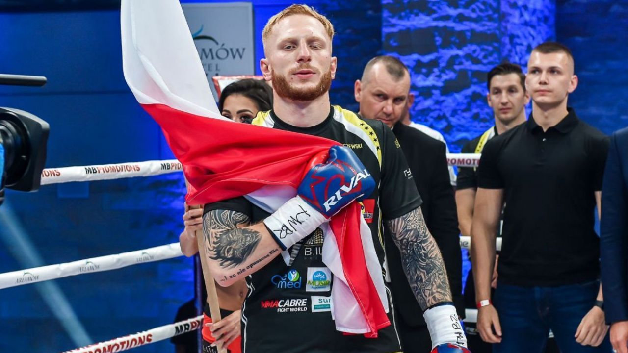 Robert Parzęczewski (fot. MB Promotions)