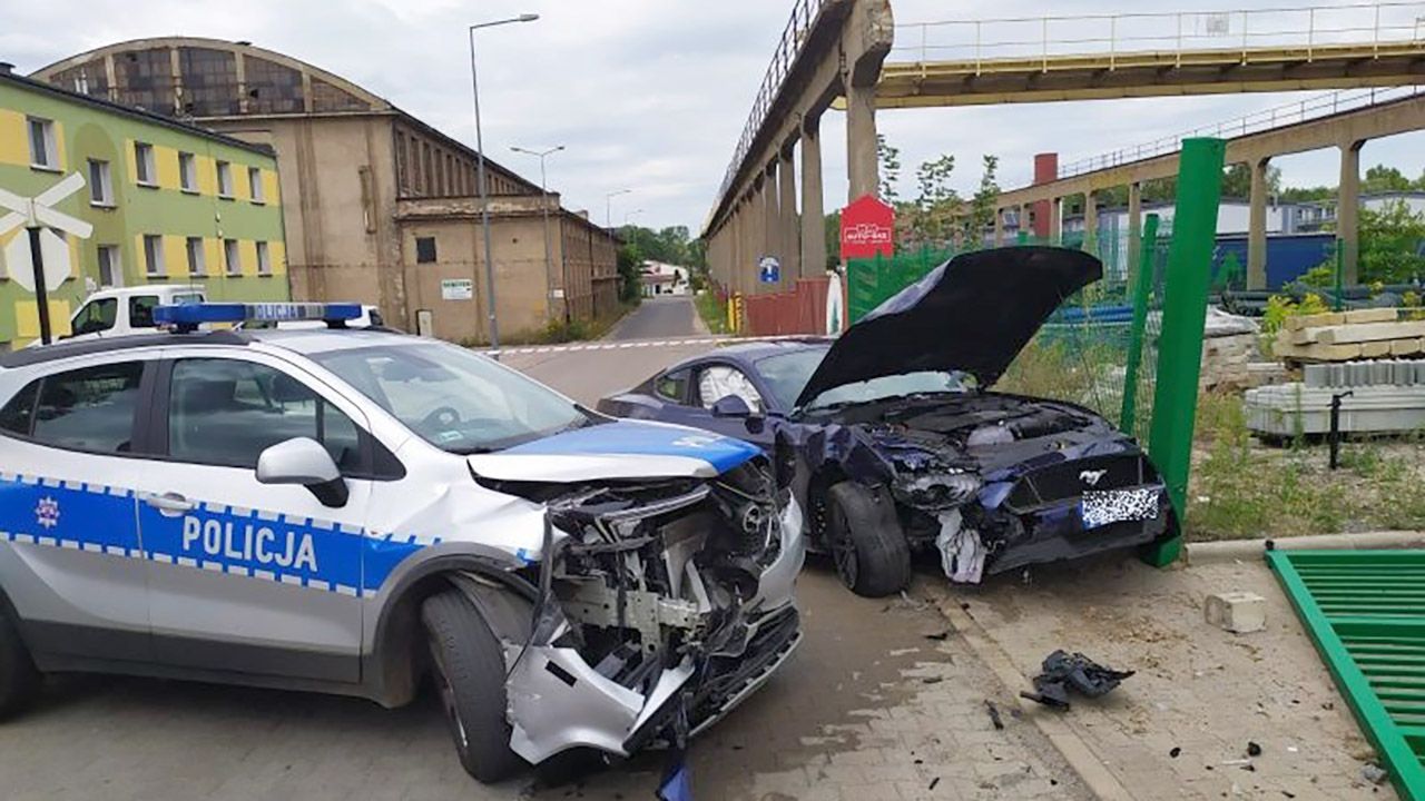 25-latek nie umiał wytłumaczyć swojego zachowania (fot. Policja Głogów) 25-latek nie umiał wytłumaczyć swojego zachowania (fot. Policja Głogów)
